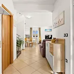 Vesna For 6 Persons Near With 32 M2 Private Pool, Kids Playground & Free Bikes * Pula